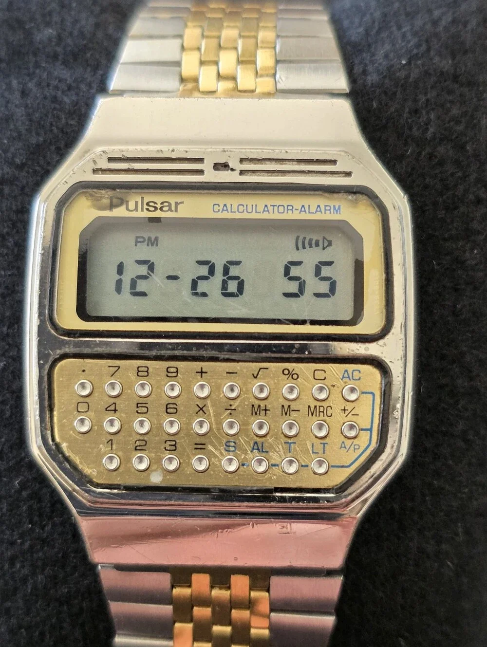 VTG PULSAR Calculator Y739-5019 Alarm Two Tone Digital LCD Watch Japan WORKS